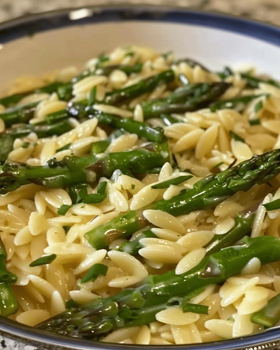 Creamy Orzo with Garlic Butter Asparagus